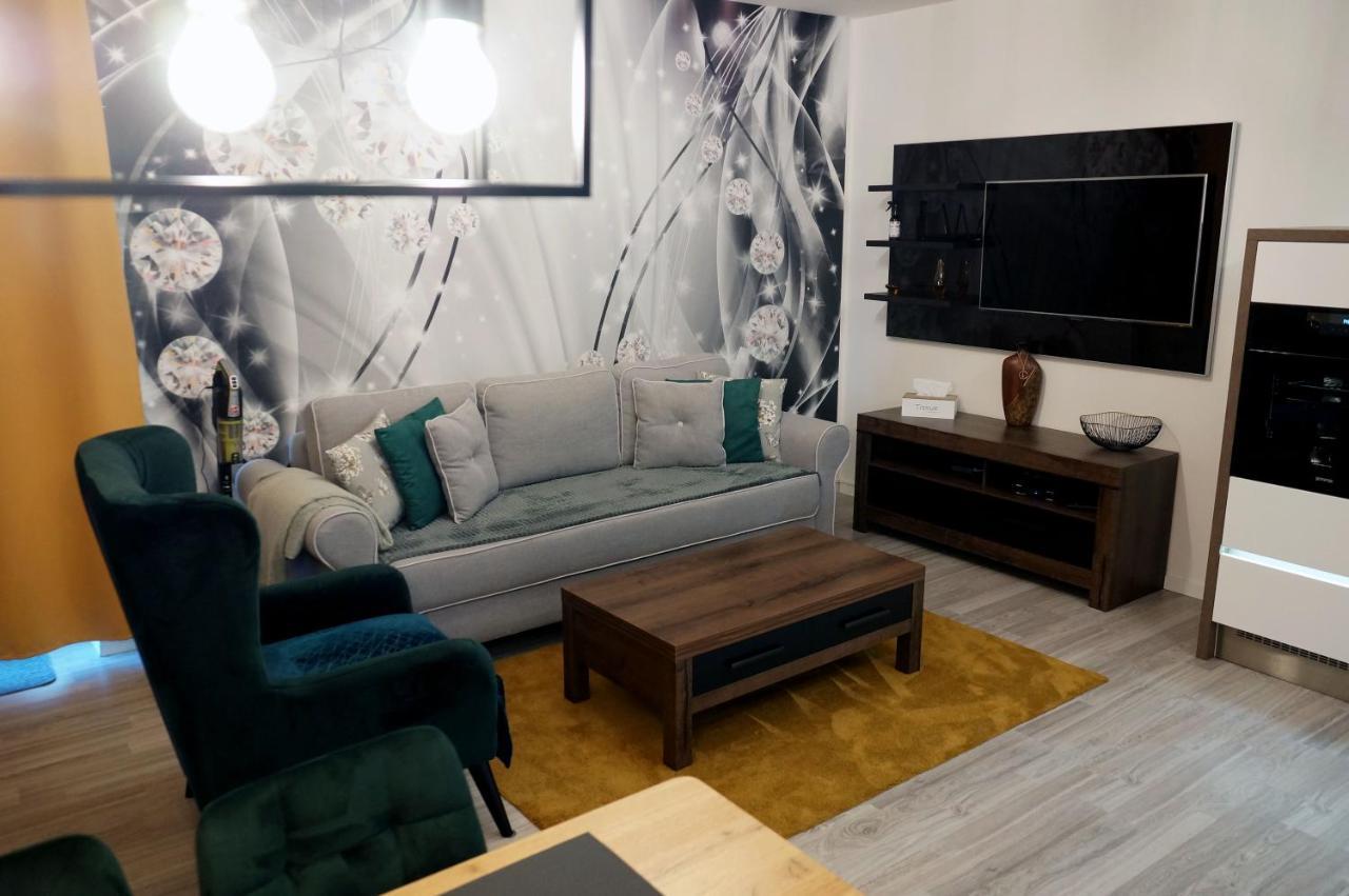 Gng Apartment Kosice Bagian luar foto